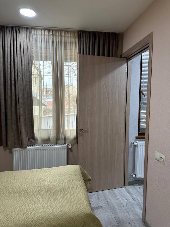 Family Apartament Apartment Tbilisi Ngoại thất bức ảnh